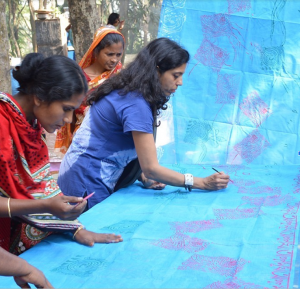 Copy Event Storytelling with Saris: Rise Up to Climate Change (*)